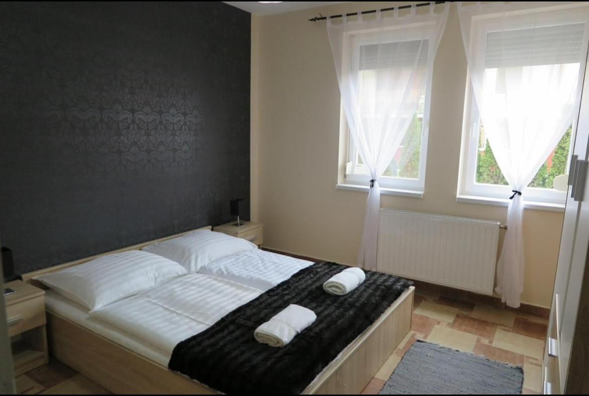 Beach Deluxe Apartman Hajdúszoboszló Exterior foto